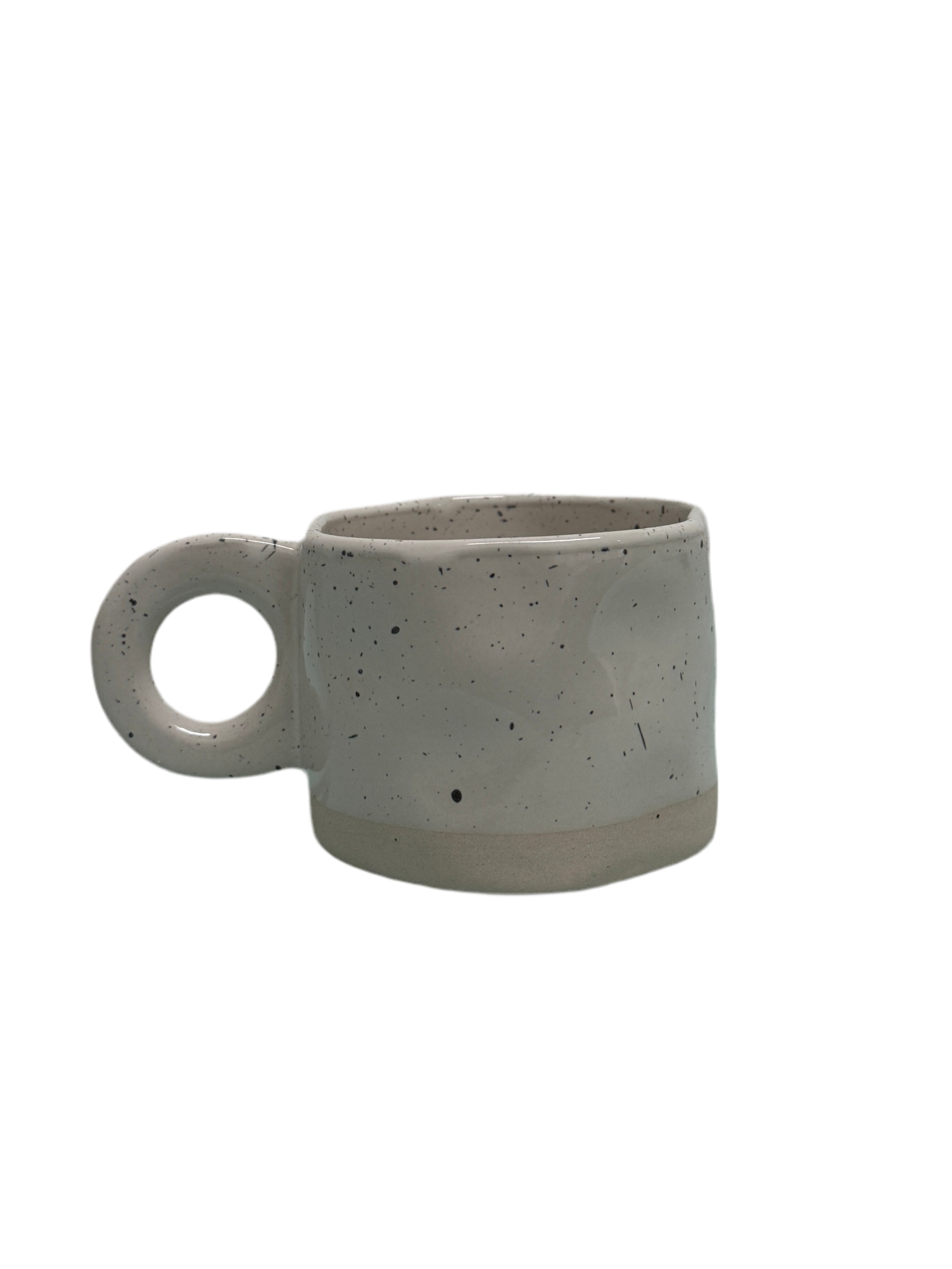 Taza Asimétrica Puntos Negros