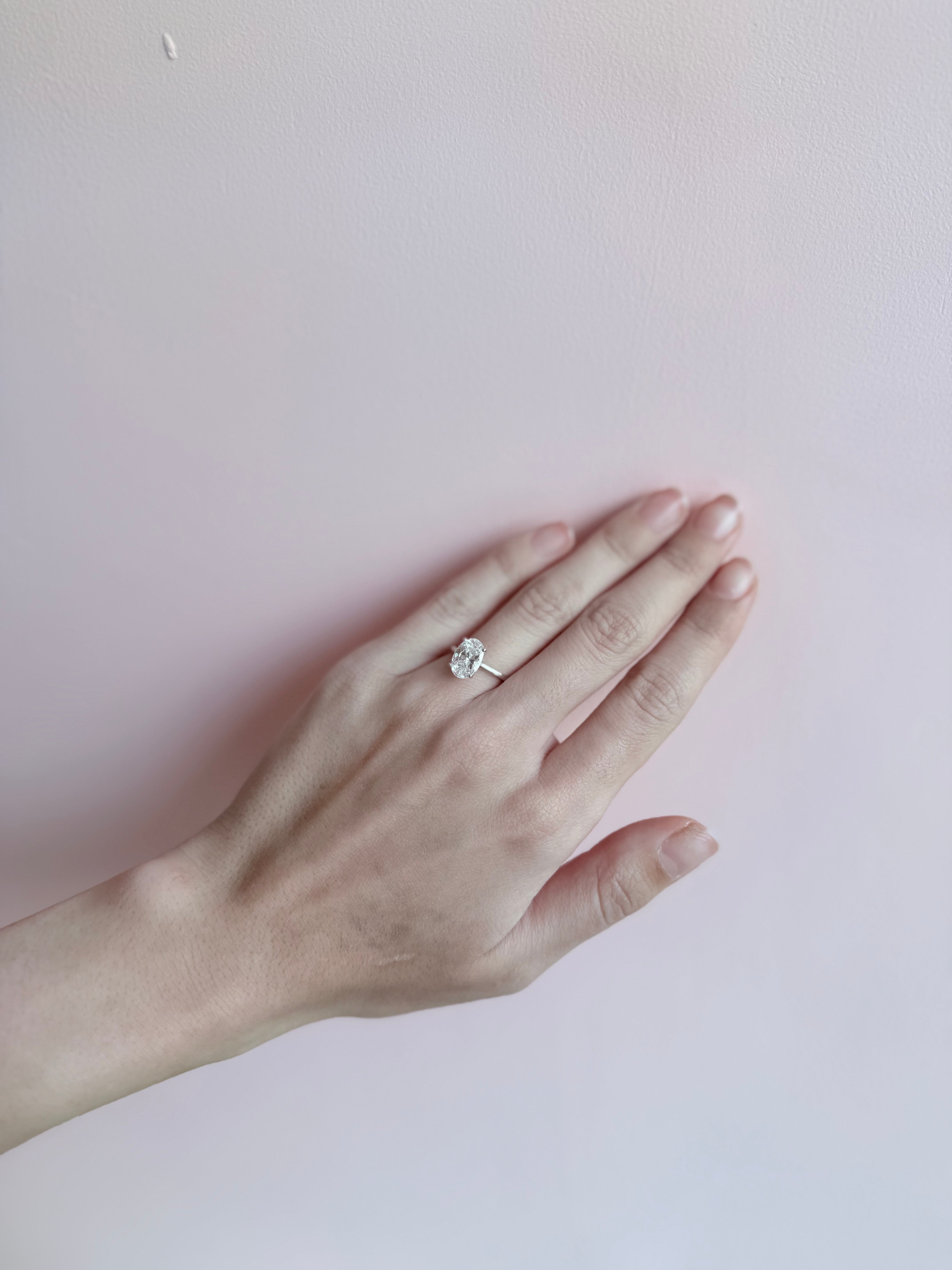 Anillo Dupe Compromiso Ovalado 2ct