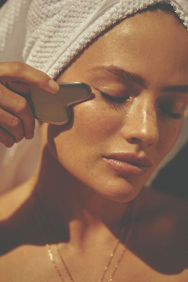 Gua Sha Facial Tool