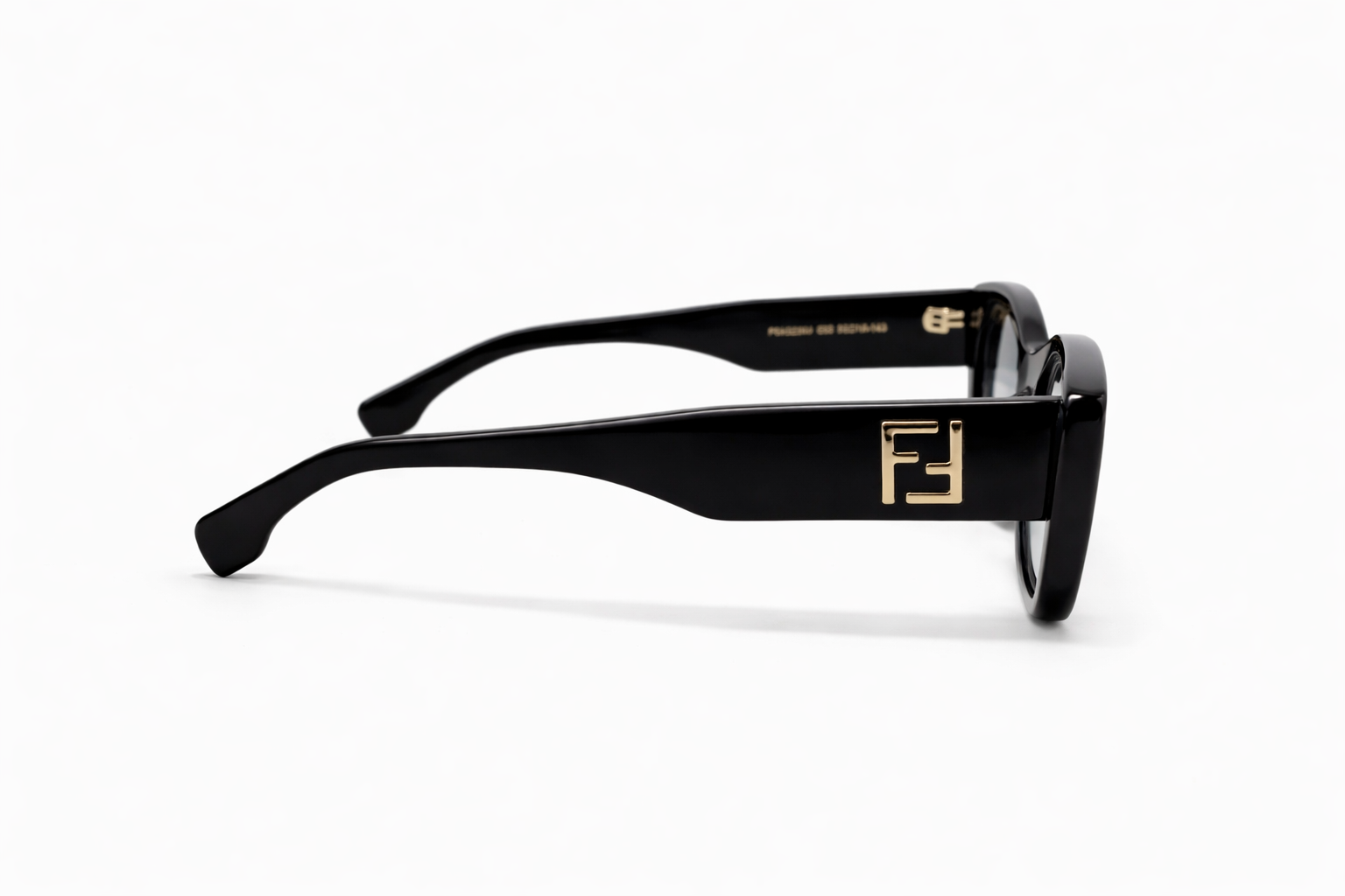 Lentes Fendi - FE40226U