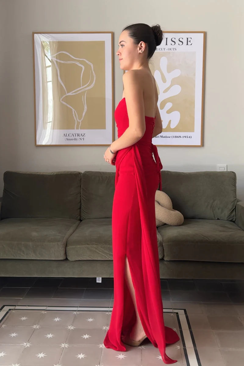 Coraline Red