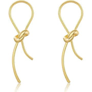 Arete chapa de oro nudo